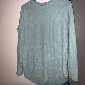 American eagle sweater top